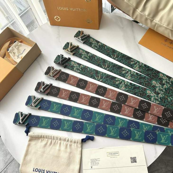 Picture of Louis Vuitton Belts _SKUfw216209301fw